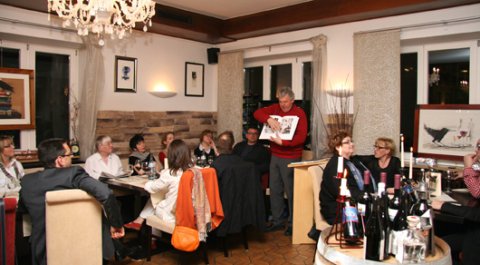 Impressionen der Vernissage von Bodo W. Klös 2008 und der Veranstaltung 