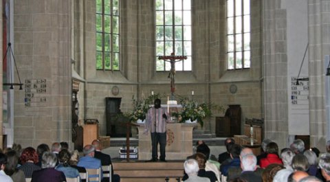 Impressionen der Vernissage von Donar Rau in der Alexanderkirche