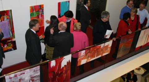 Impressionen der Vernissage von Katrin Freudenberger in der Kreissparkasse Marbach