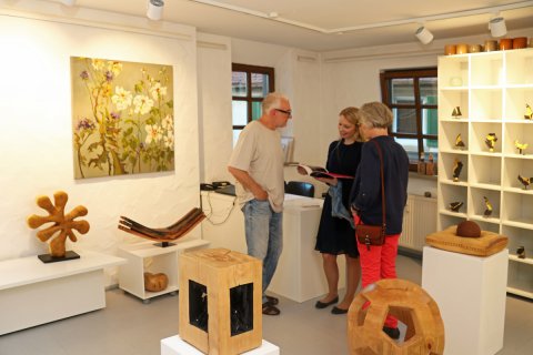 Impressionen der Vernissage von Jürgen Elwert am 30. Mai 2025